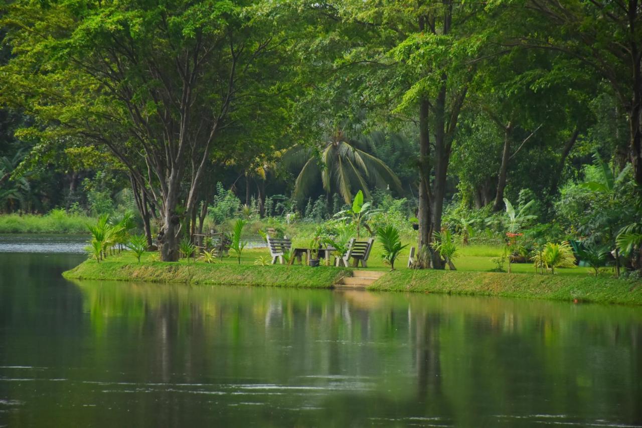 Canal Side Safari Resort Удавалаве Экстерьер фото