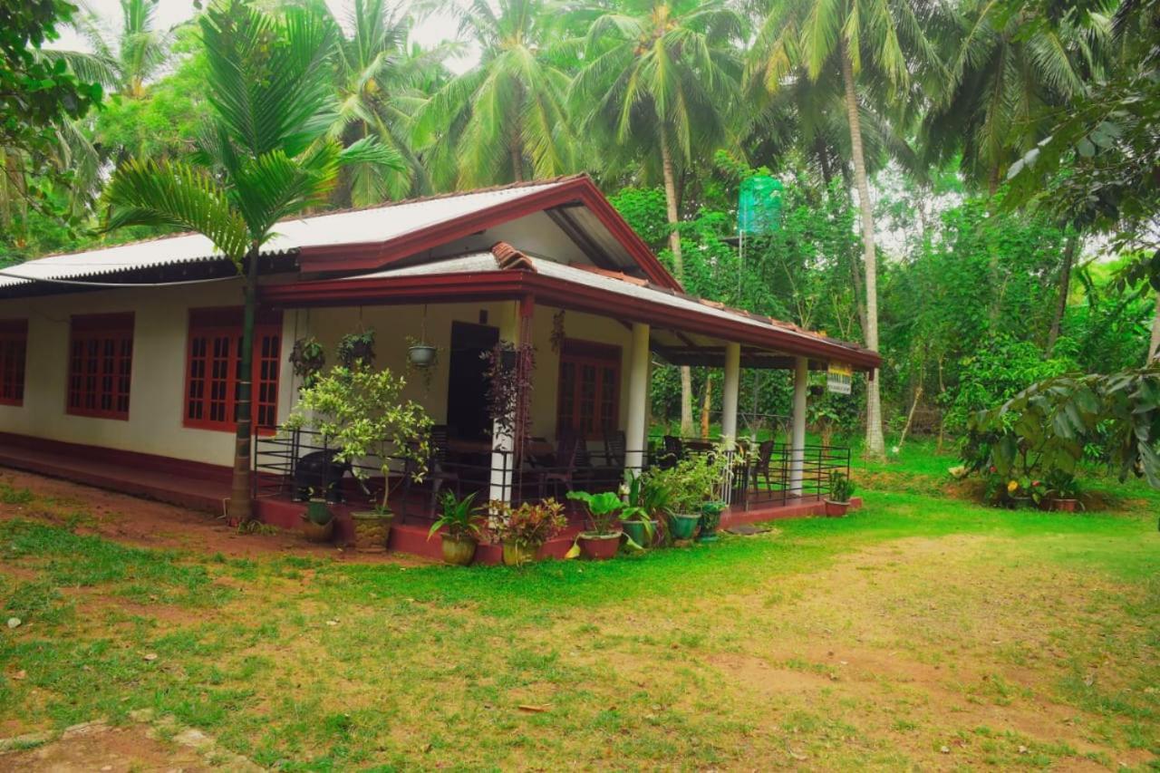 Canal Side Safari Resort Удавалаве Экстерьер фото
